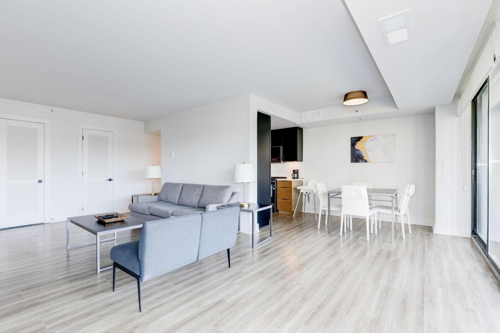 2Br Executive Apartment In Prime Location Arlington Eksteriør billede
