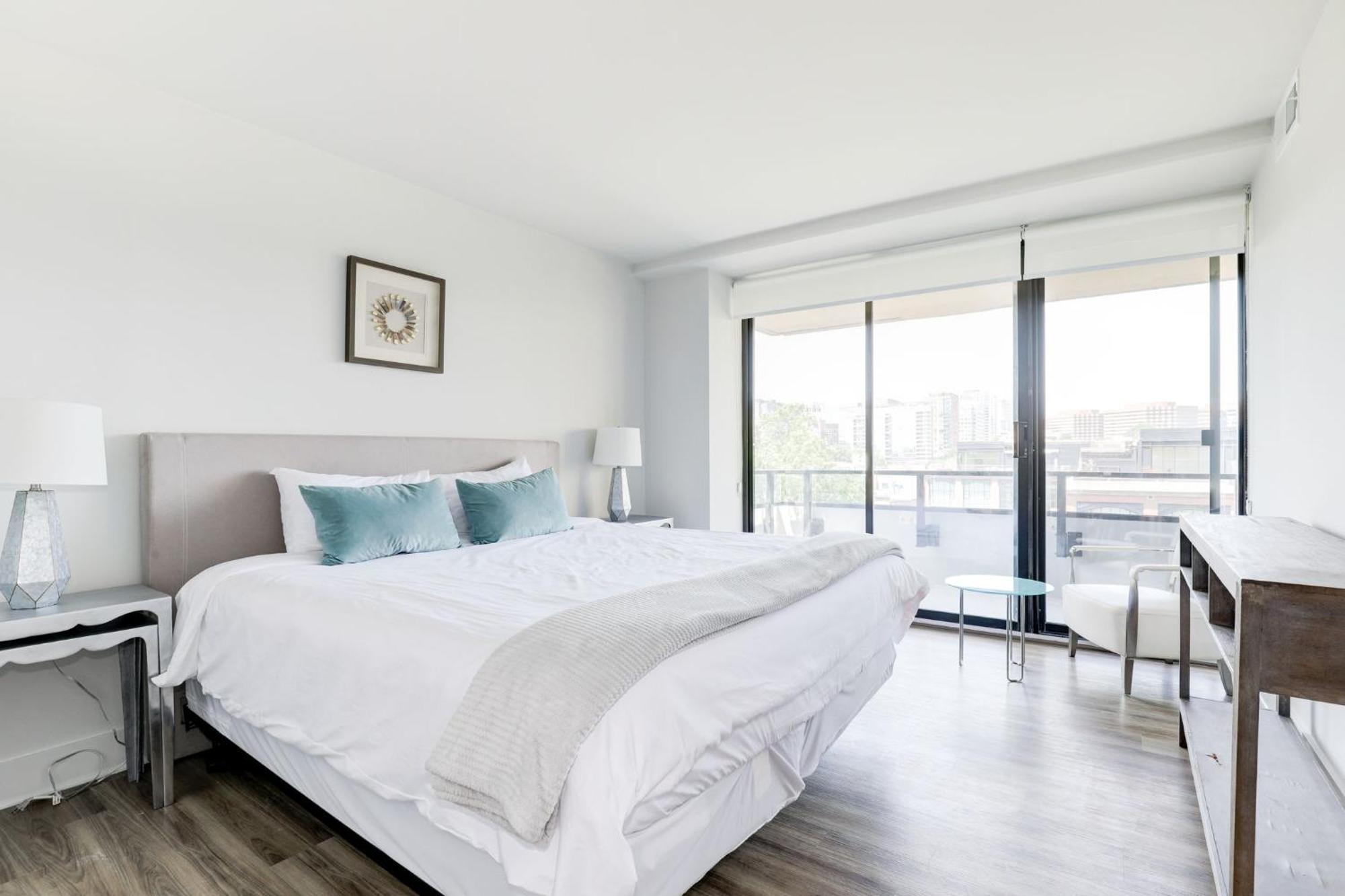 2Br Executive Apartment In Prime Location Arlington Eksteriør billede